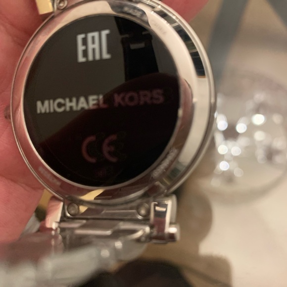 Michale Kors - Picture 5 of 5